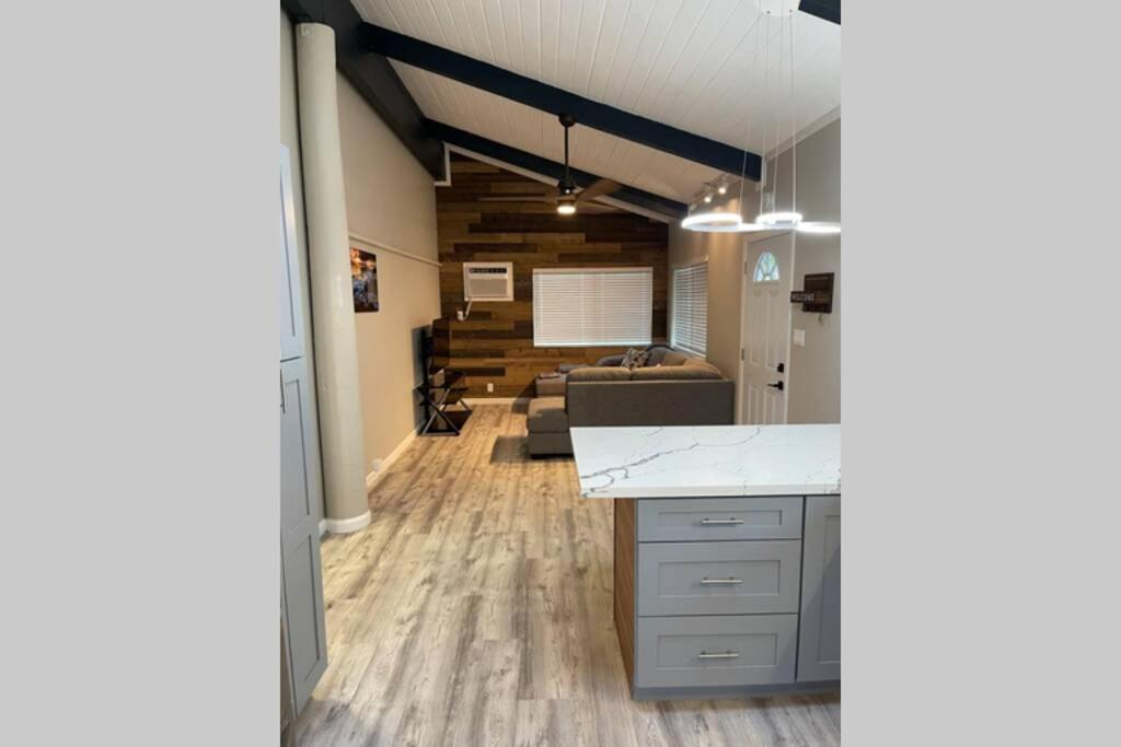 Spacious 2 Bedroom Beach House With King Suite Waianae Extérieur photo